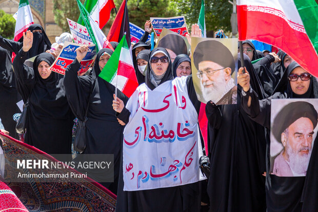 اجتماع حوزویان قم در حمایت از نیروهای مسلح کشور